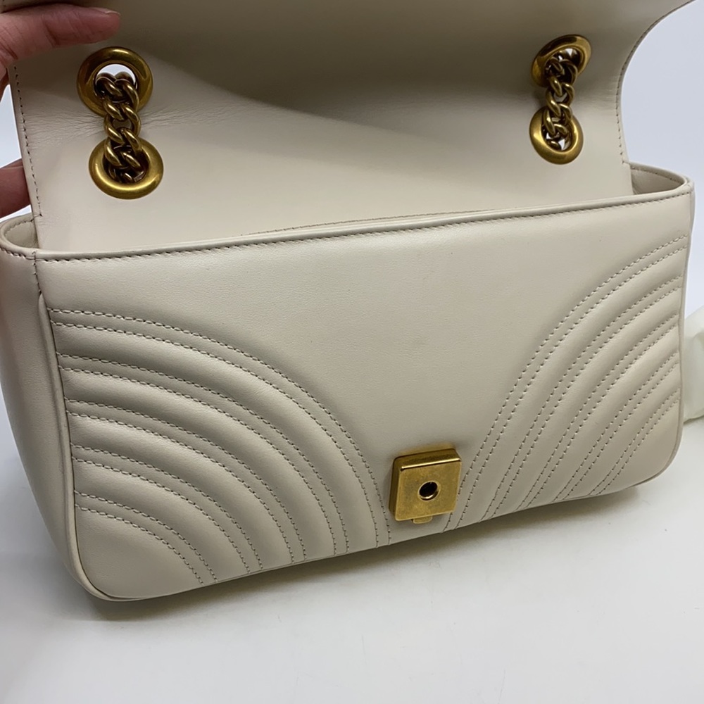 ✨SOLD✨ Gucci Small Marmont - Picture 9 of 13